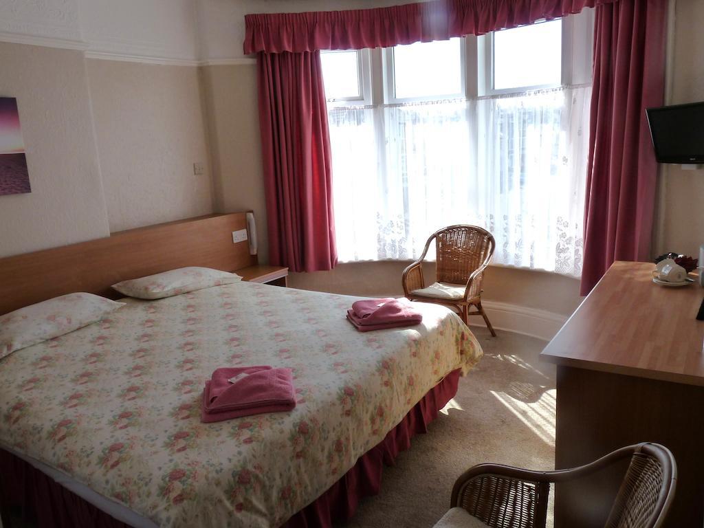 Moorings Hotel Blackpool Szoba fotó